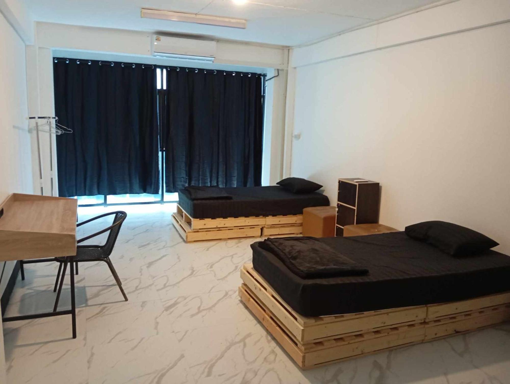 Lita Guesthouse Chiang Mai Esterno foto